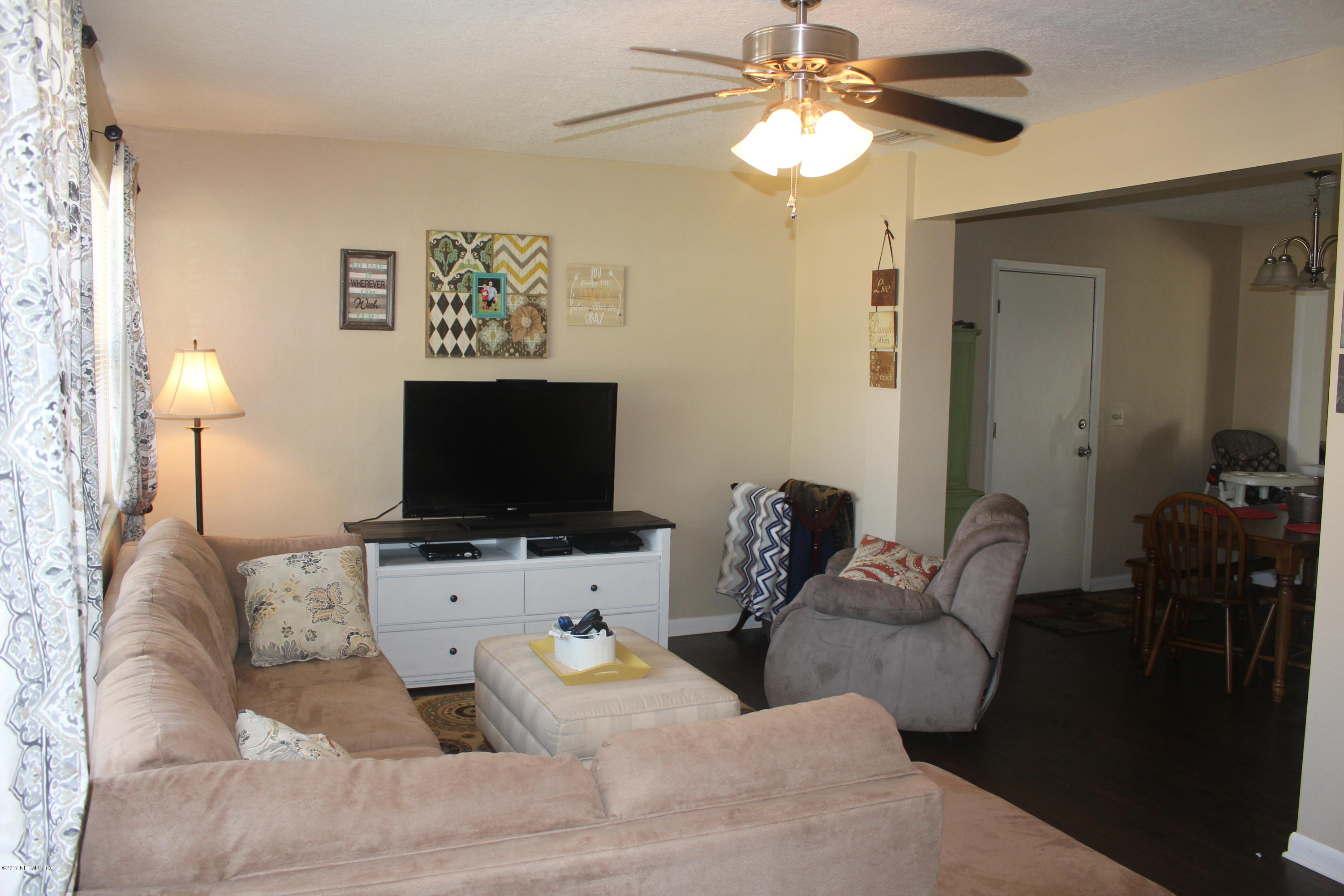 2806 Adele Road Jacksonville, FL 32216 - Photo 7 of 54 IMG_1153