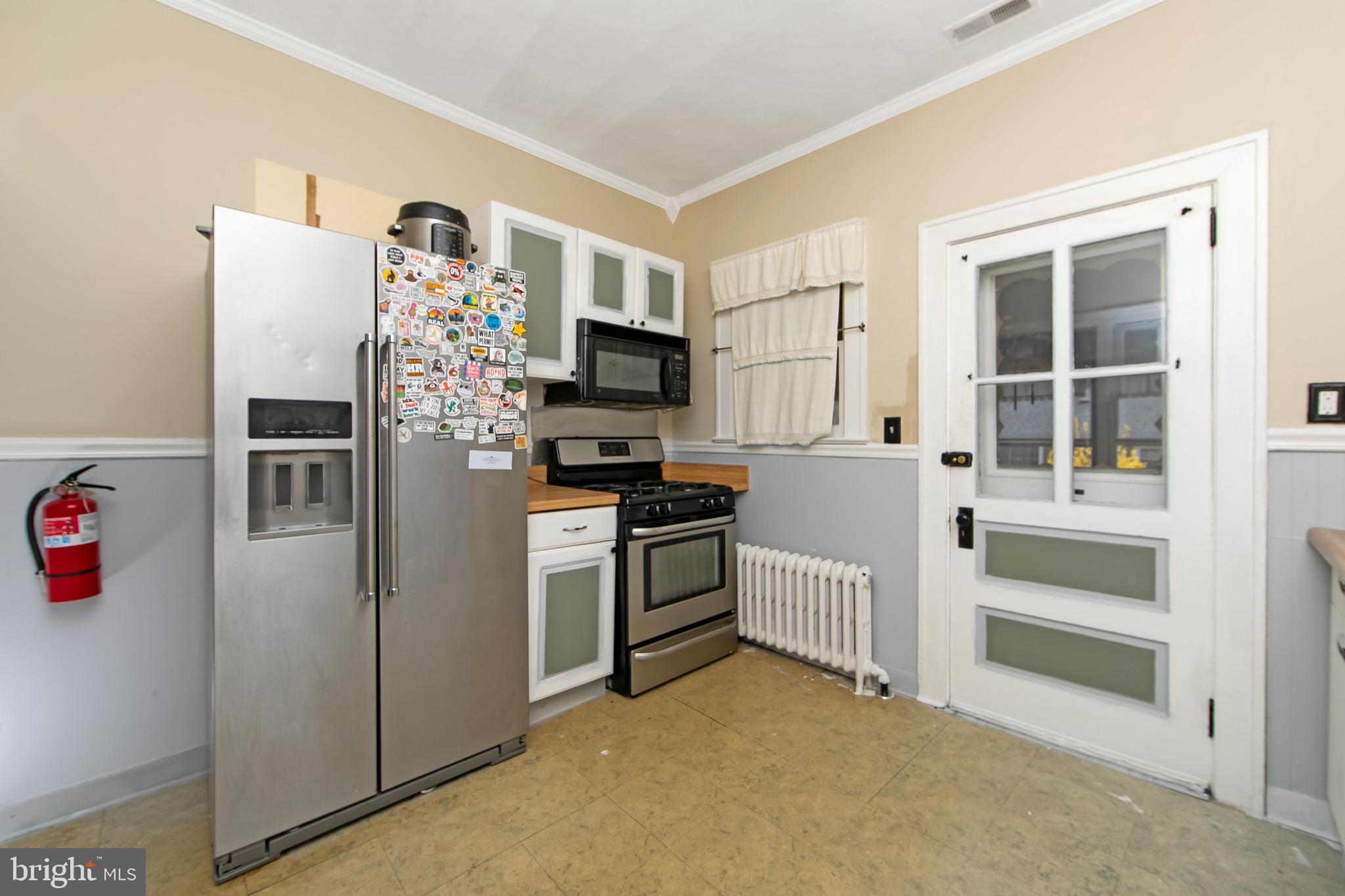 4742 Browning Road Pennsauken, NJ 08109 - Photo 9 of 37 Kitchen