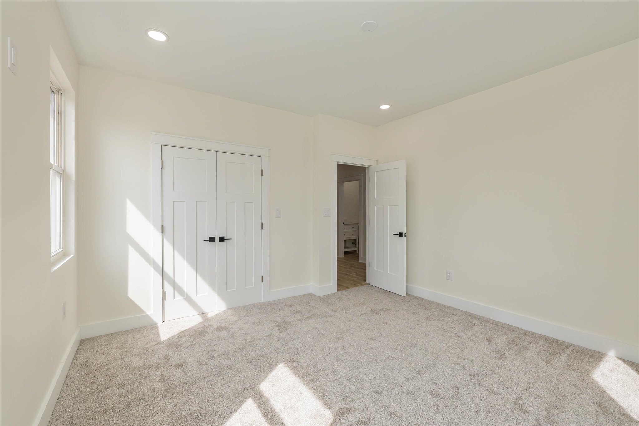 421 South Randolph Street Indianapolis, IN 46201 - Photo 28 of 40