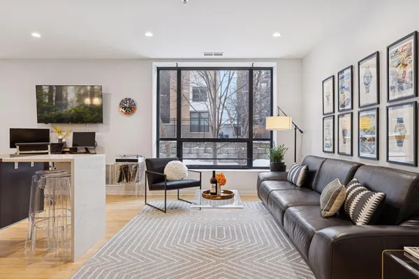 $290,000 | 3116 West Lake Street, Unit 117, Minneapolis, MN 55416