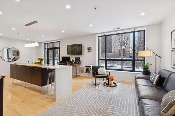 $290,000 | 3116 West Lake Street, Unit 117, Minneapolis, MN 55416