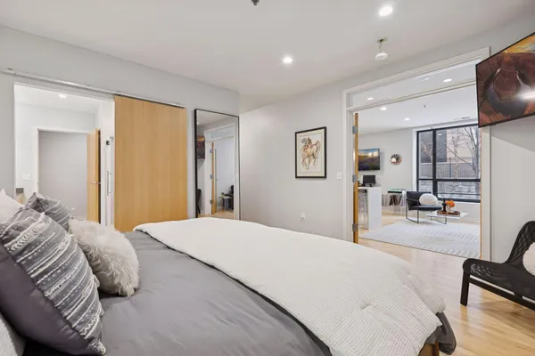 $290,000 | 3116 West Lake Street, Unit 117, Minneapolis, MN 55416