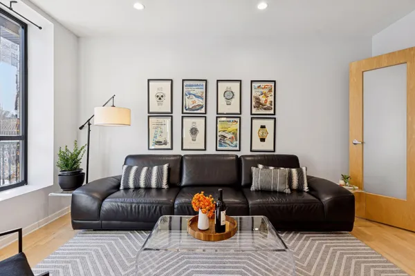 $290,000 | 3116 West Lake Street, Unit 117, Minneapolis, MN 55416