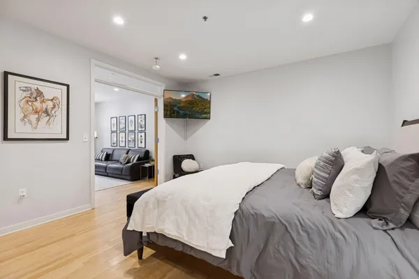 $290,000 | 3116 West Lake Street, Unit 117, Minneapolis, MN 55416