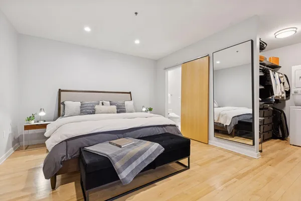 $290,000 | 3116 West Lake Street, Unit 117, Minneapolis, MN 55416