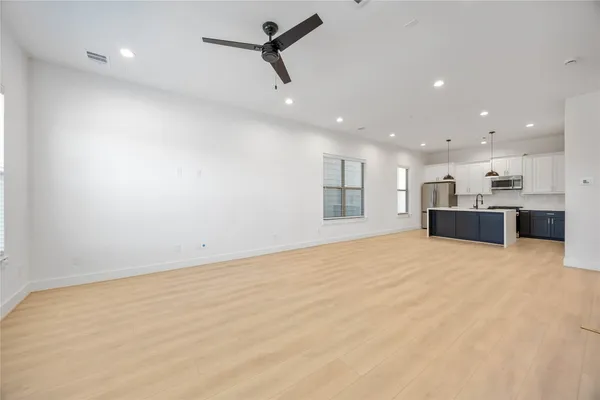 $3,100 | 2528 Live Oak Street, Houston, TX 77004