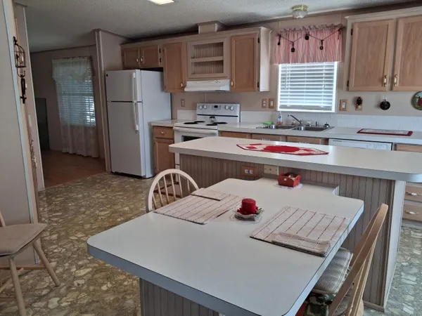 $219,900 | 1555 Southwest 35th Circle, Okeechobee, FL 34974