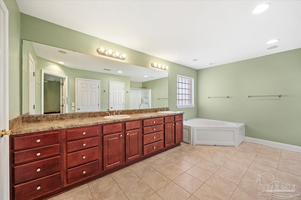 4856 Aleff Road Pace, FL 32571 - Photo 14 of 26