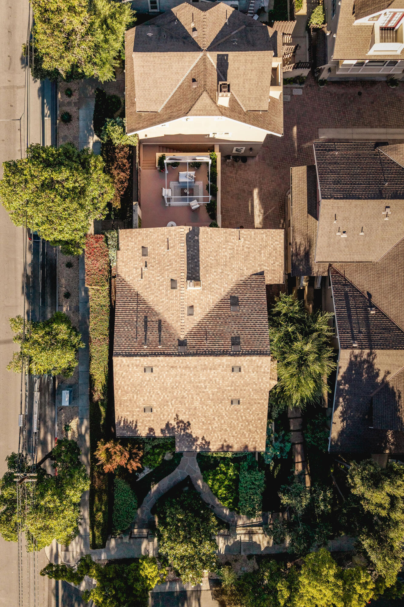 1436 Laguna Street Santa Barbara, CA 93101 - Photo 17 of 21 an aerial view of multiple houses with yard