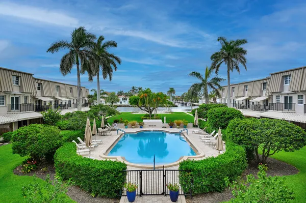$9,500 | 2000 South Ocean Boulevard, Unit 208, Delray Beach, FL 33483