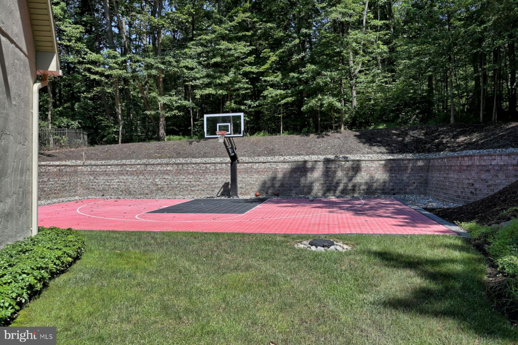773 Mine Road Lebanon, PA 17042 - Photo 69 of 90 Basketball Court