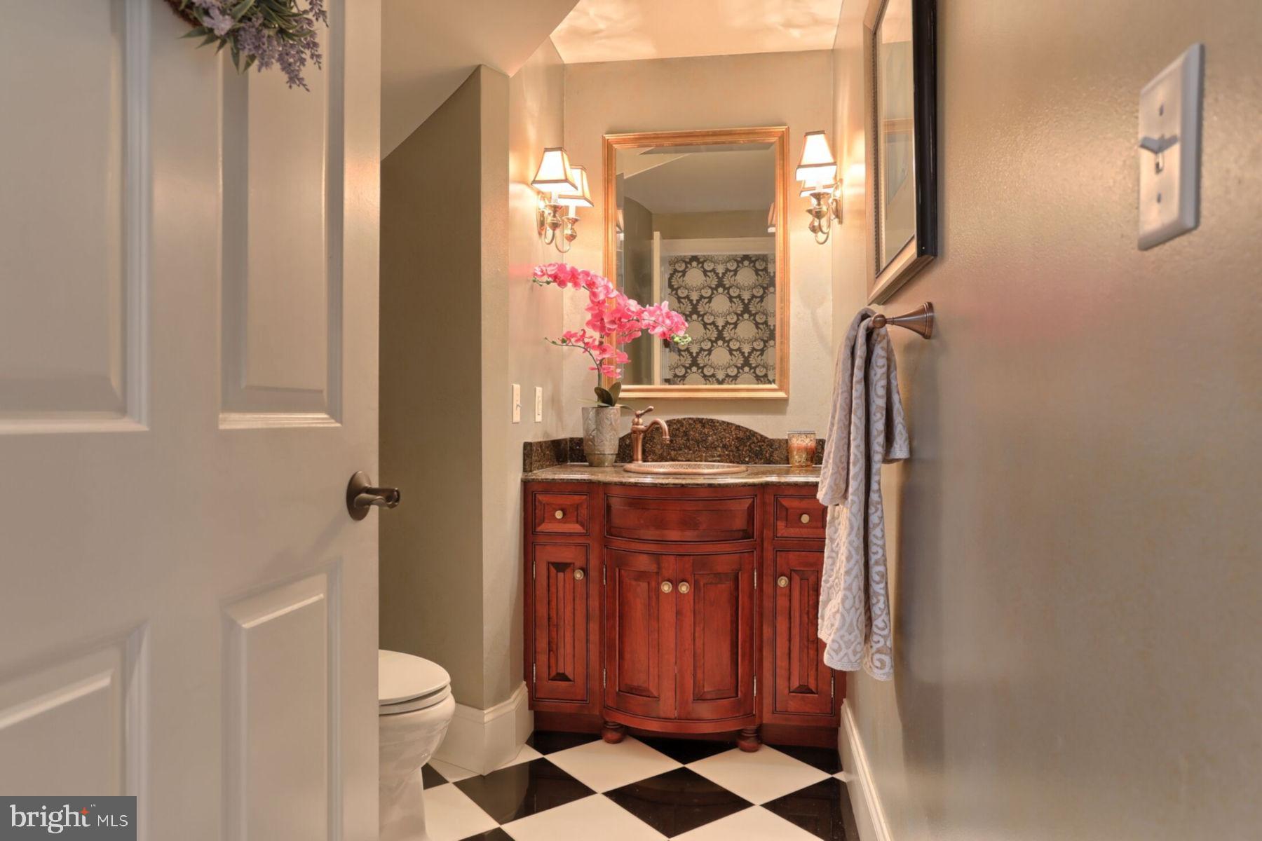 773 Mine Road Lebanon, PA 17042 - Photo 9 of 90 Half Bath off Foyer