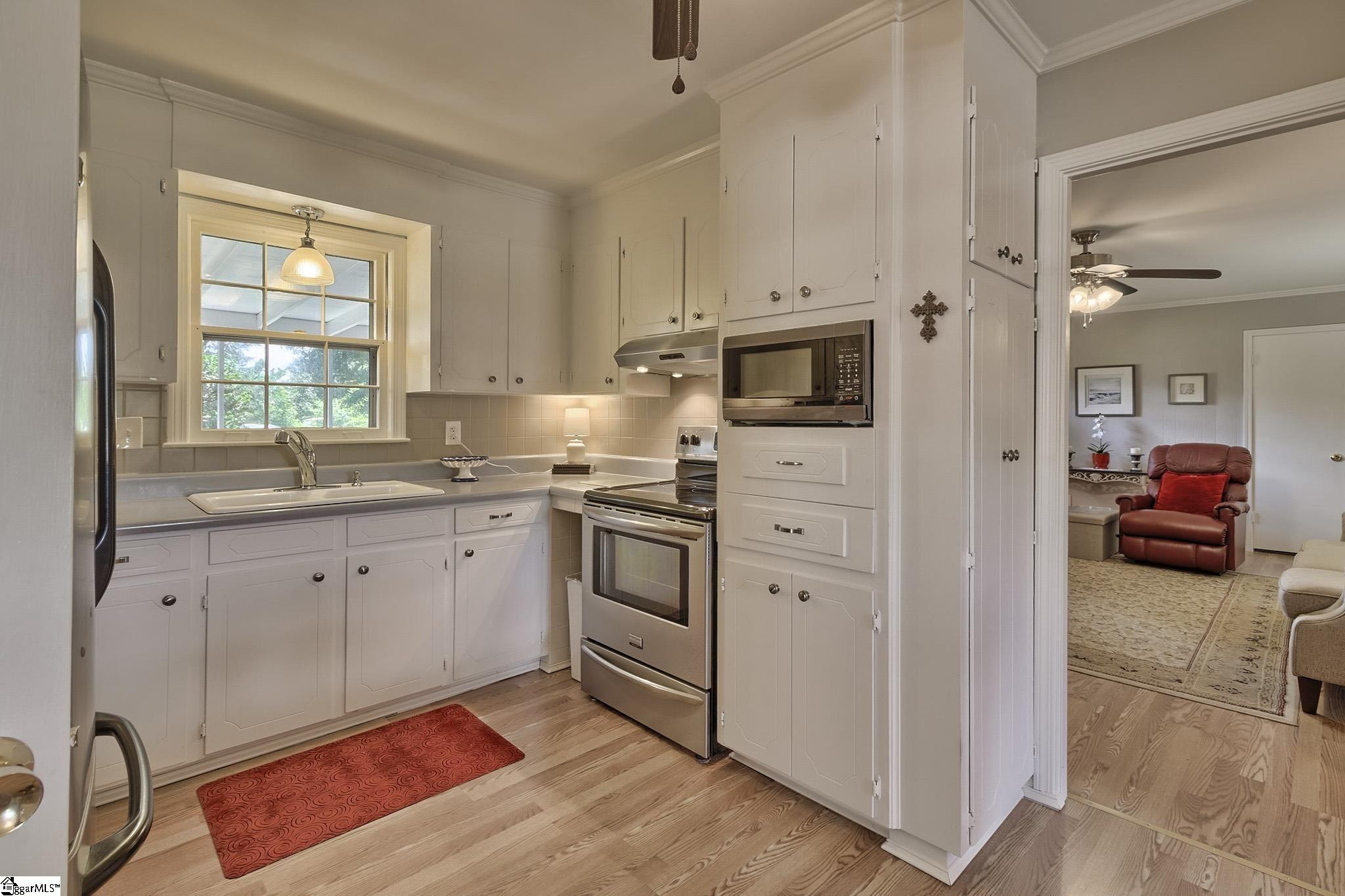 448 Bishop Drive Mauldin, SC 29662 - Photo 11 of 25