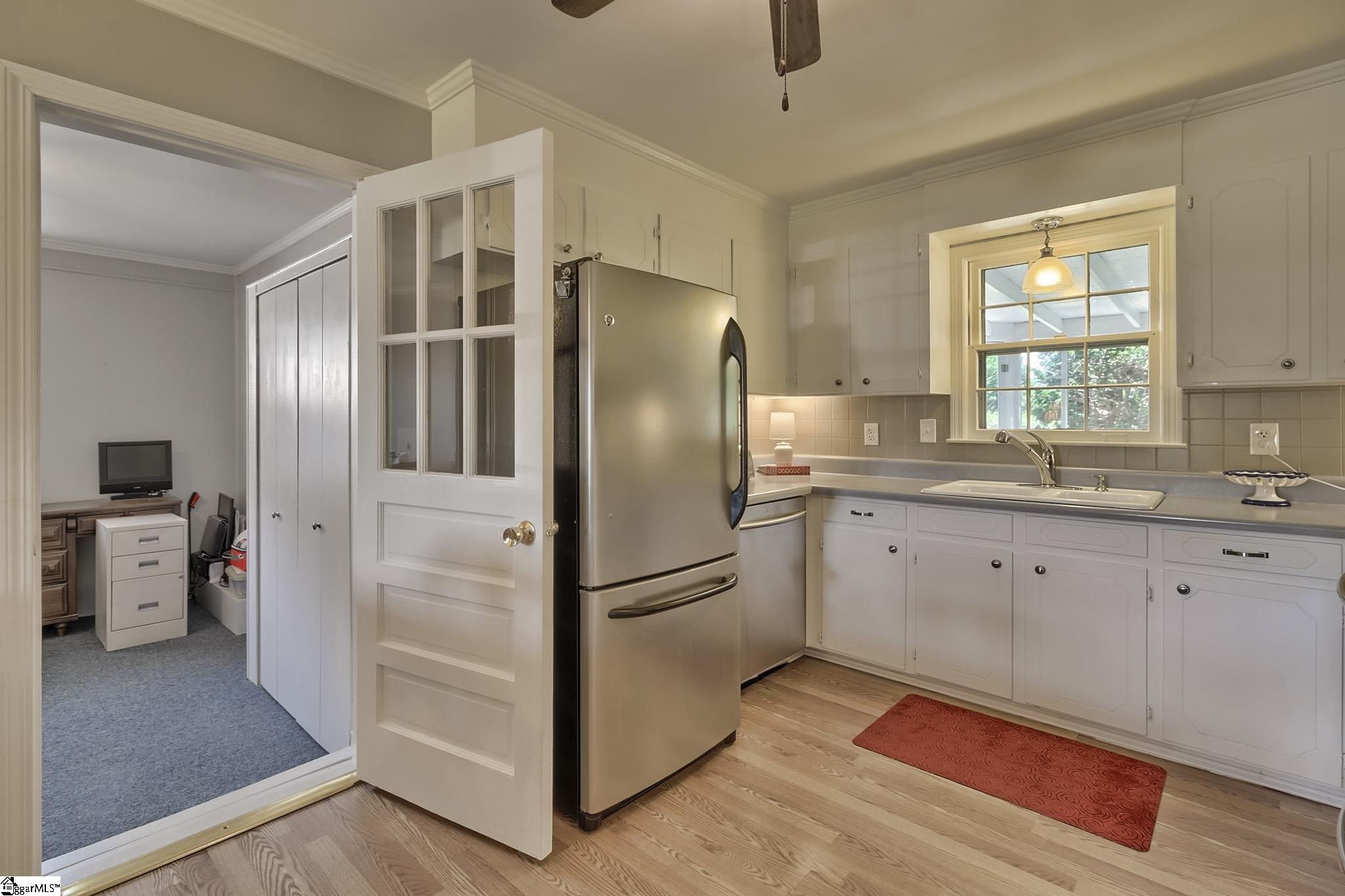 448 Bishop Drive Mauldin, SC 29662 - Photo 10 of 25