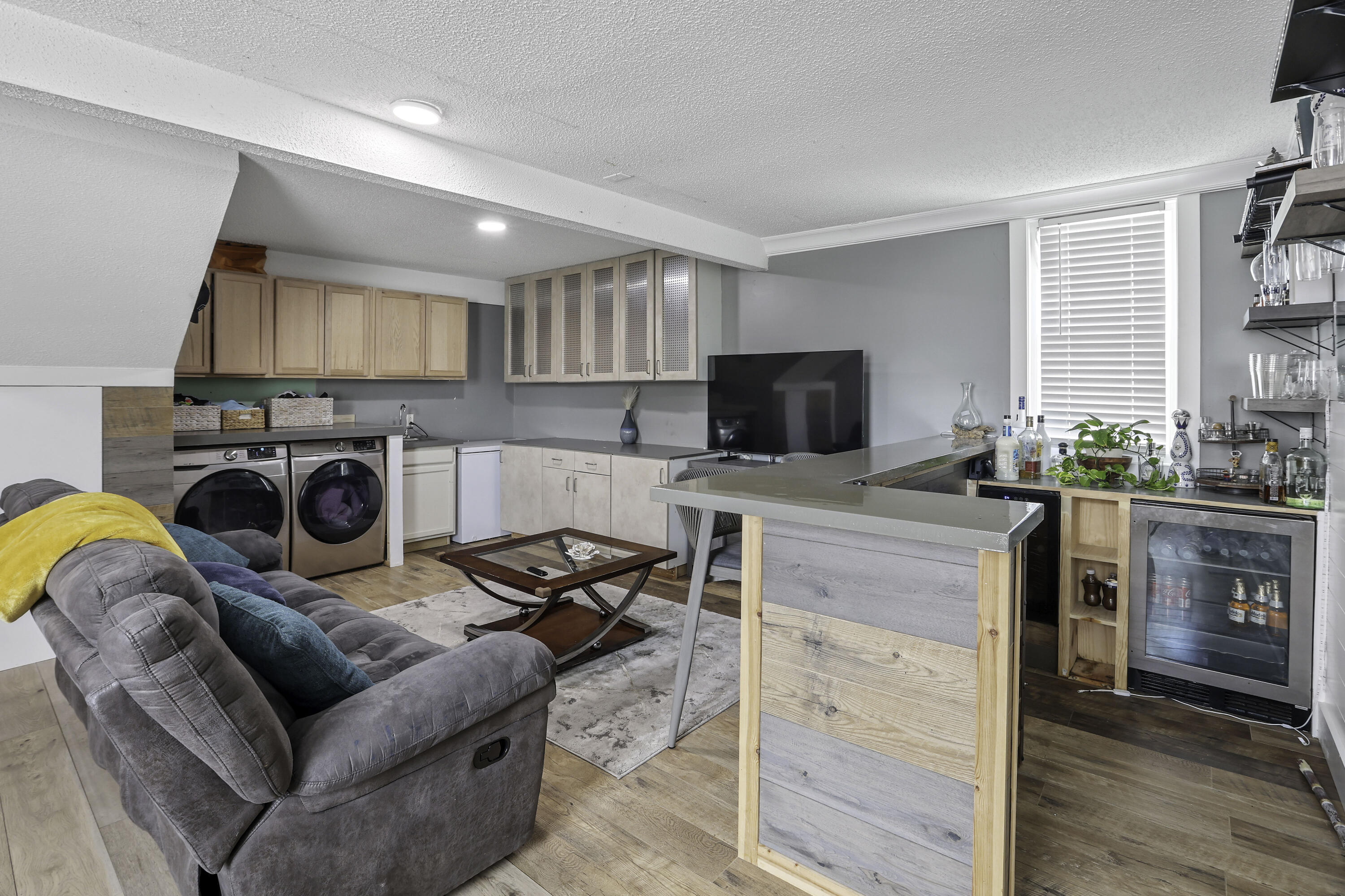 4461 Rice Mill Drive Charleston, SC 29420 - Photo 11 of 32 Den. Laundry.Bar