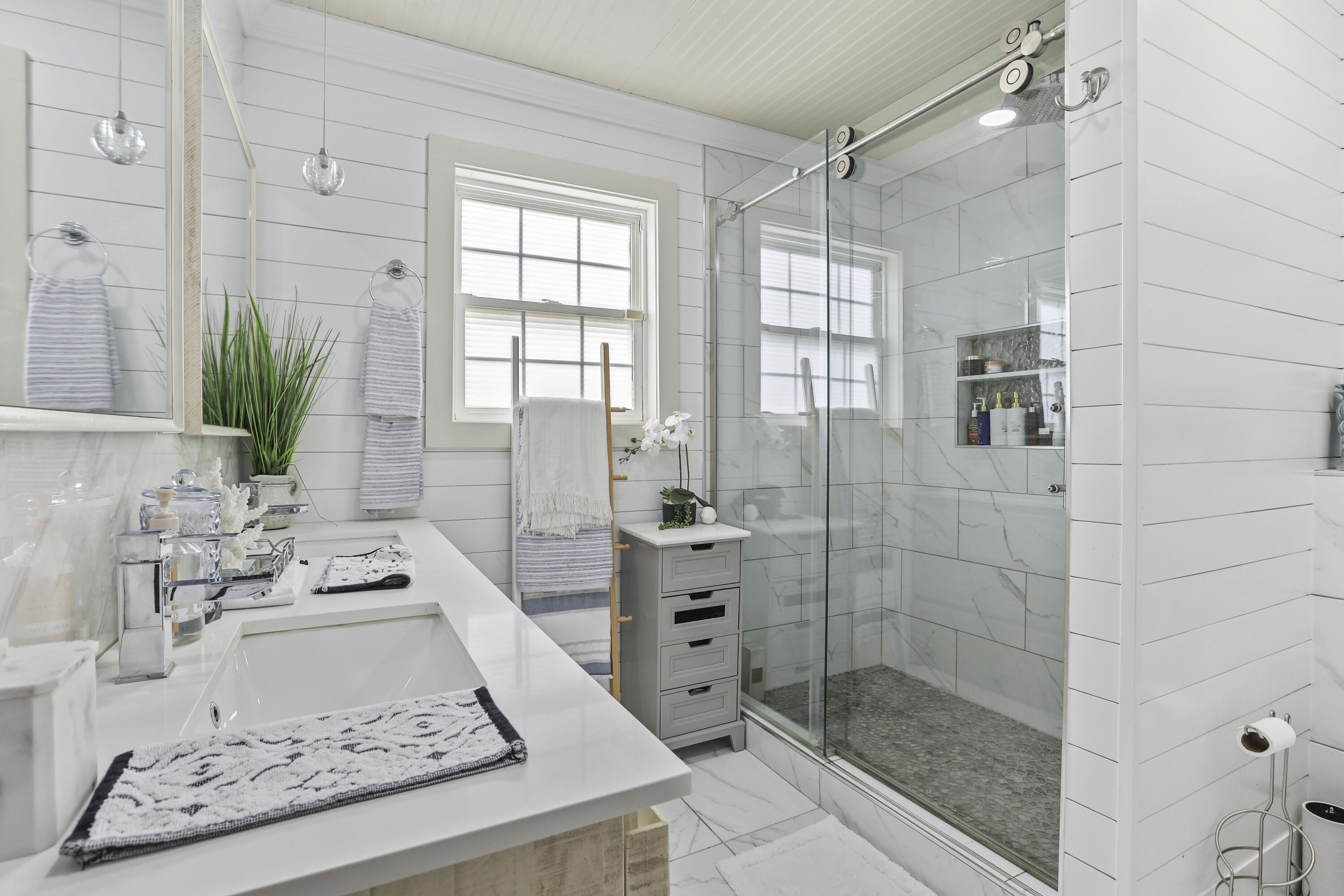 4461 Rice Mill Drive Charleston, SC 29420 - Photo 14 of 32 Primary Bathroom 1