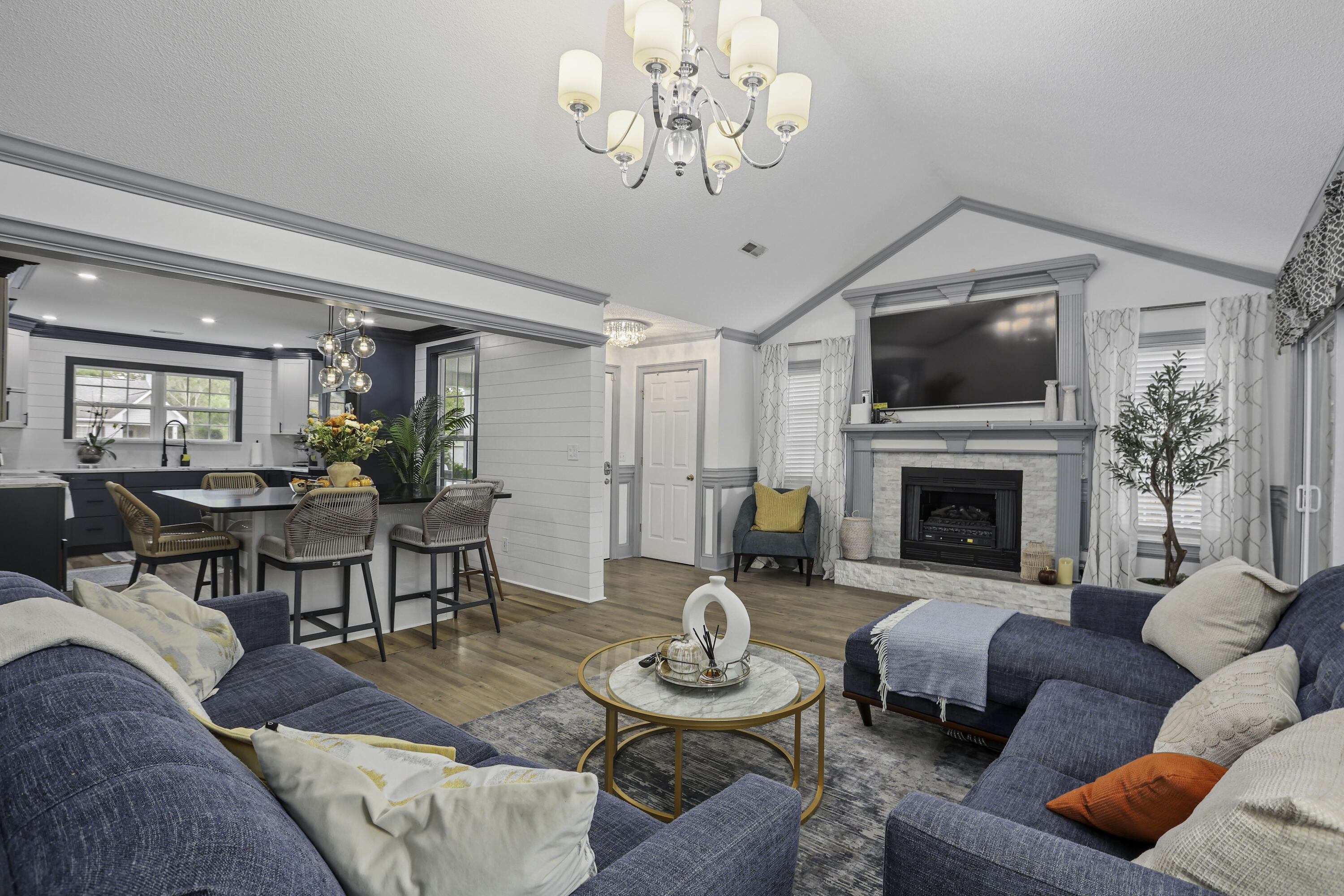 4461 Rice Mill Drive Charleston, SC 29420 - Photo 4 of 32 Living Room