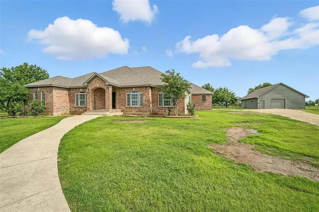 $795,000 | 867 Durning Road, Van Alstyne, TX 75495