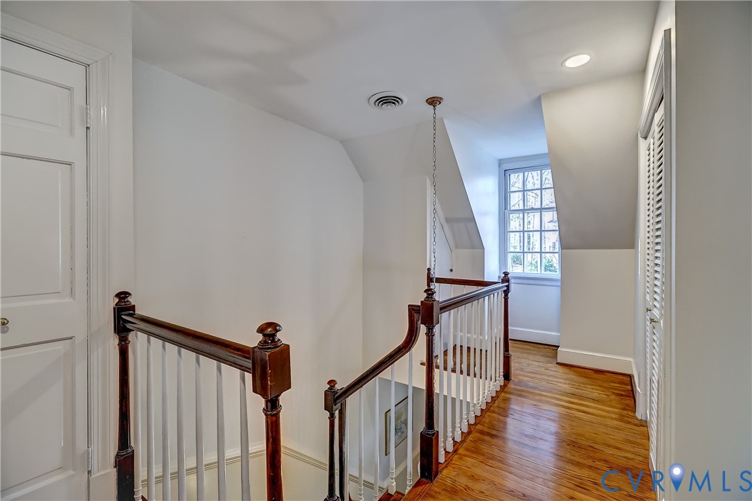 9301 Ramsgate Lane North Chesterfield, VA 23236 - Photo 23 of 42 2nd floor Hall with storage