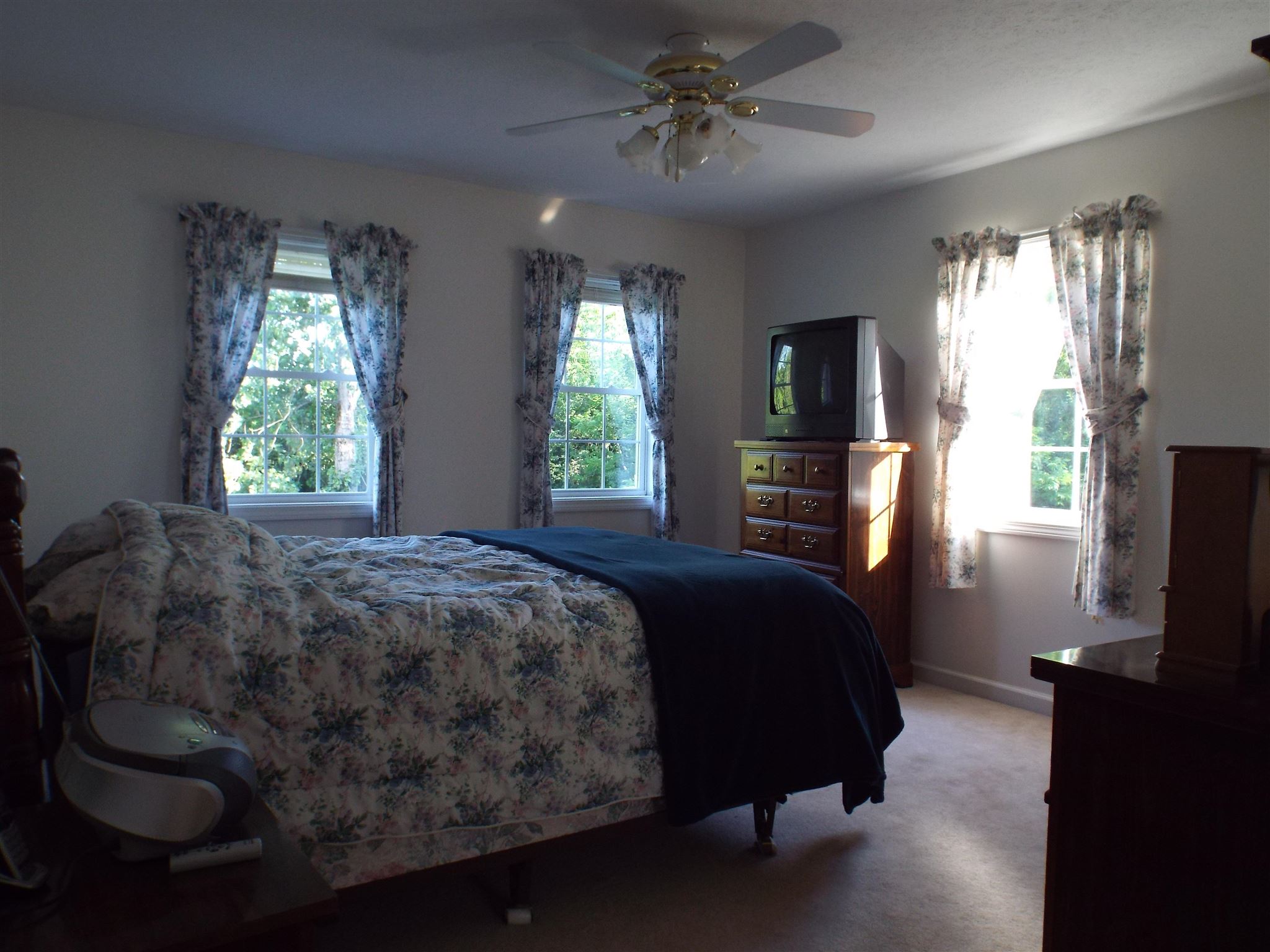 3193 Oakland Station Road Georgia, VT 05478 - Photo 15 of 37 Gallery Image 15