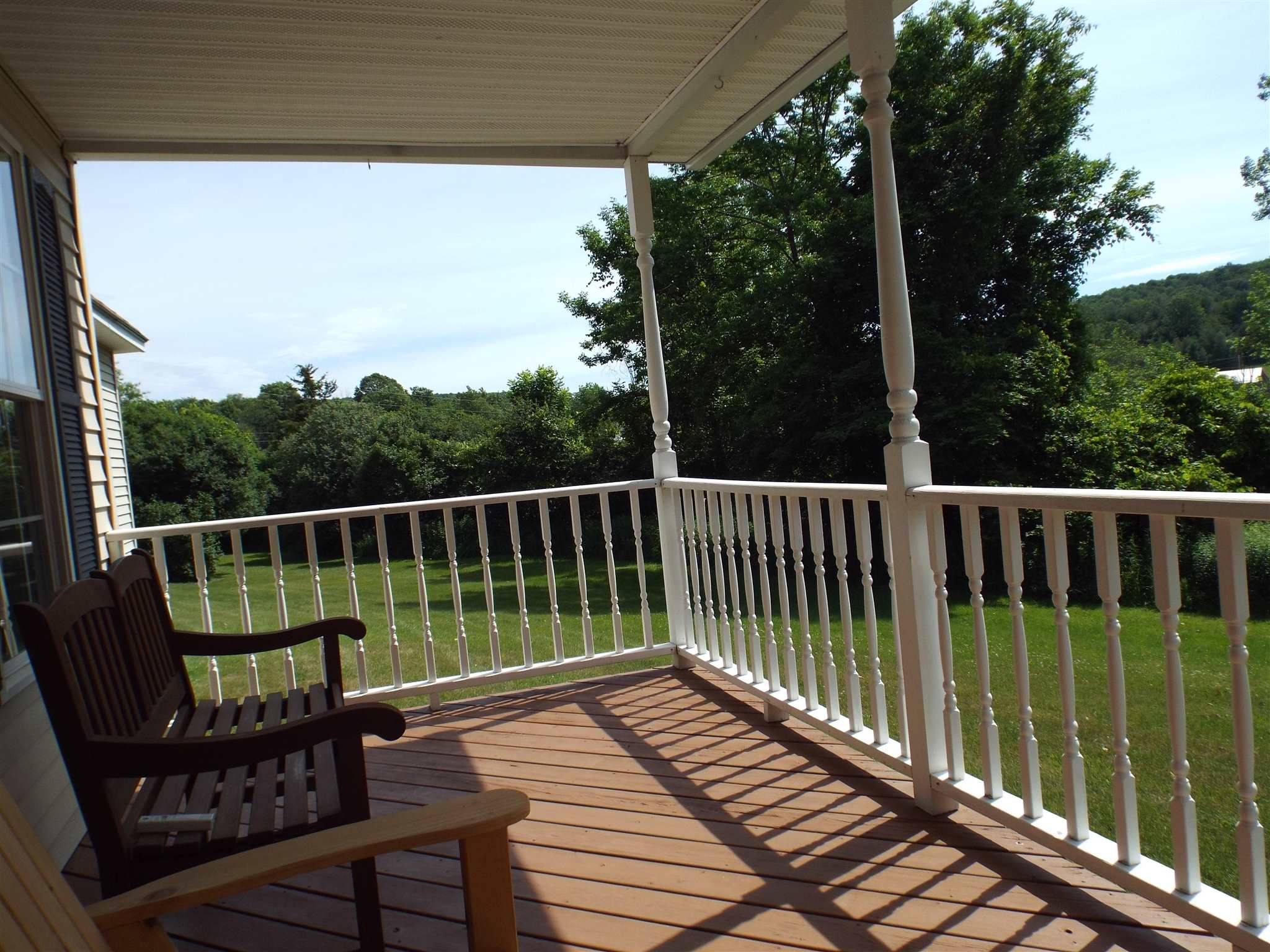 3193 Oakland Station Road Georgia, VT 05478 - Photo 3 of 37 Gallery Image 3