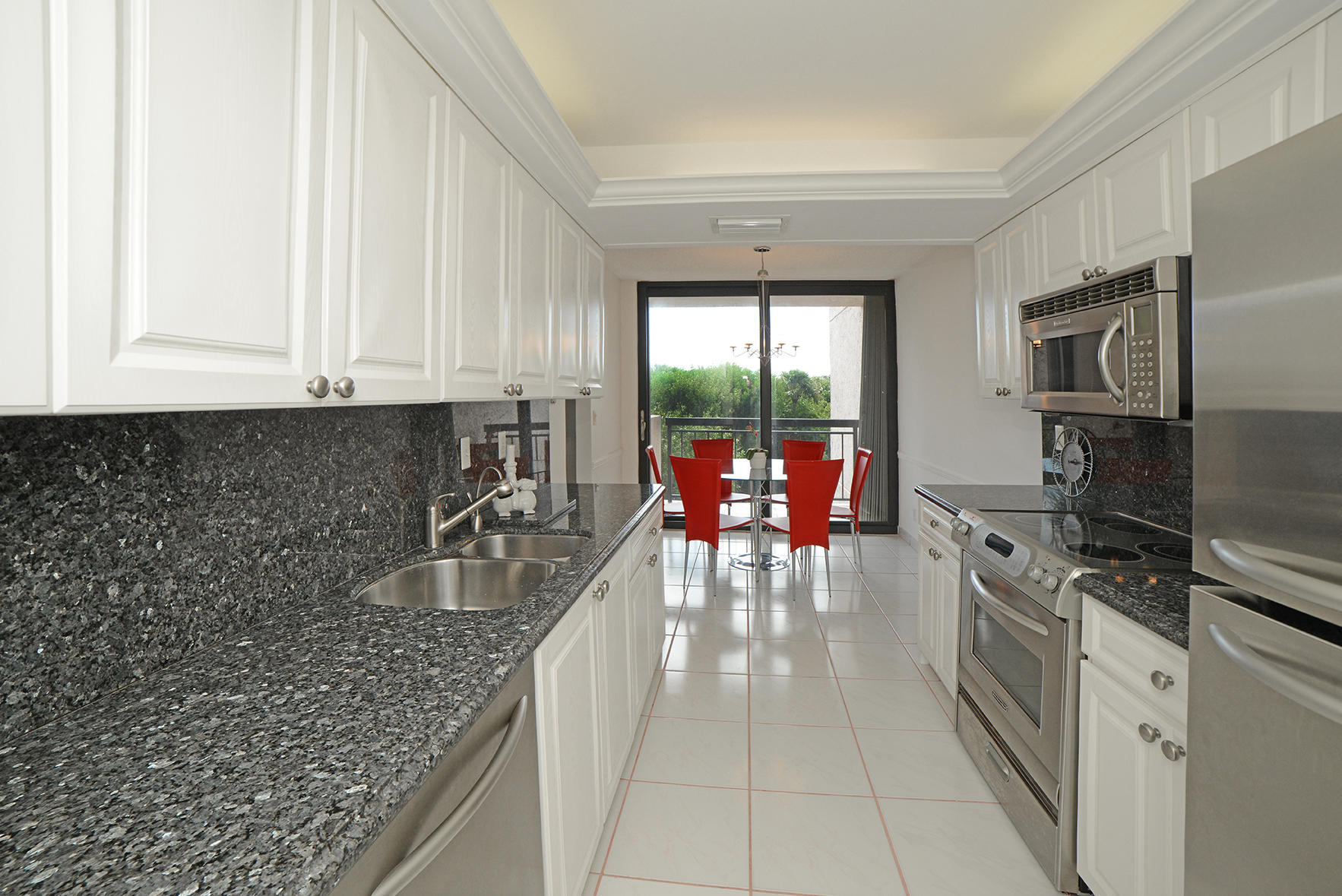 2001 North Ocean Boulevard, Unit 301 Boca Raton, FL 33431 - Photo 19 of 51 Kitchen