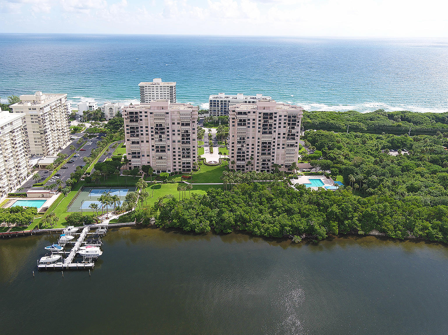 2001 North Ocean Boulevard, Unit 301 Boca Raton, FL 33431 - Photo 40 of 51 La Fontana