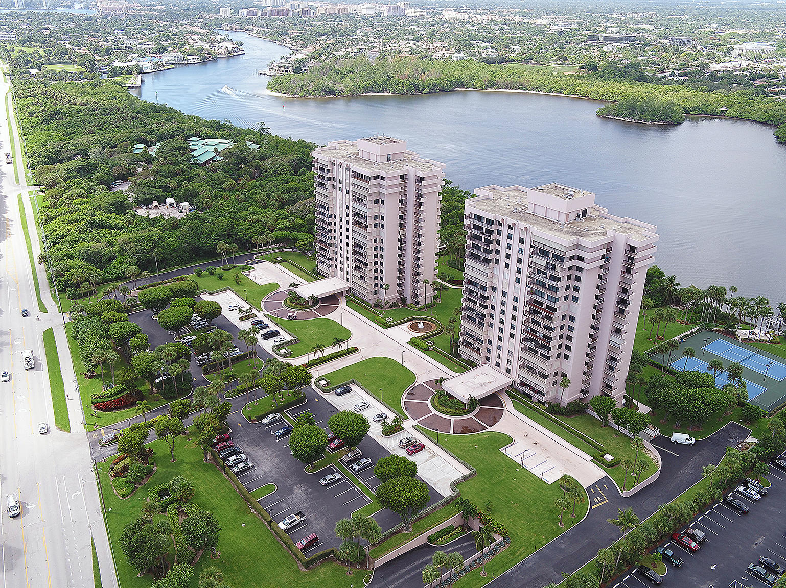 2001 North Ocean Boulevard, Unit 301 Boca Raton, FL 33431 - Photo 47 of 51 Ocean Blvd / Intracoastal