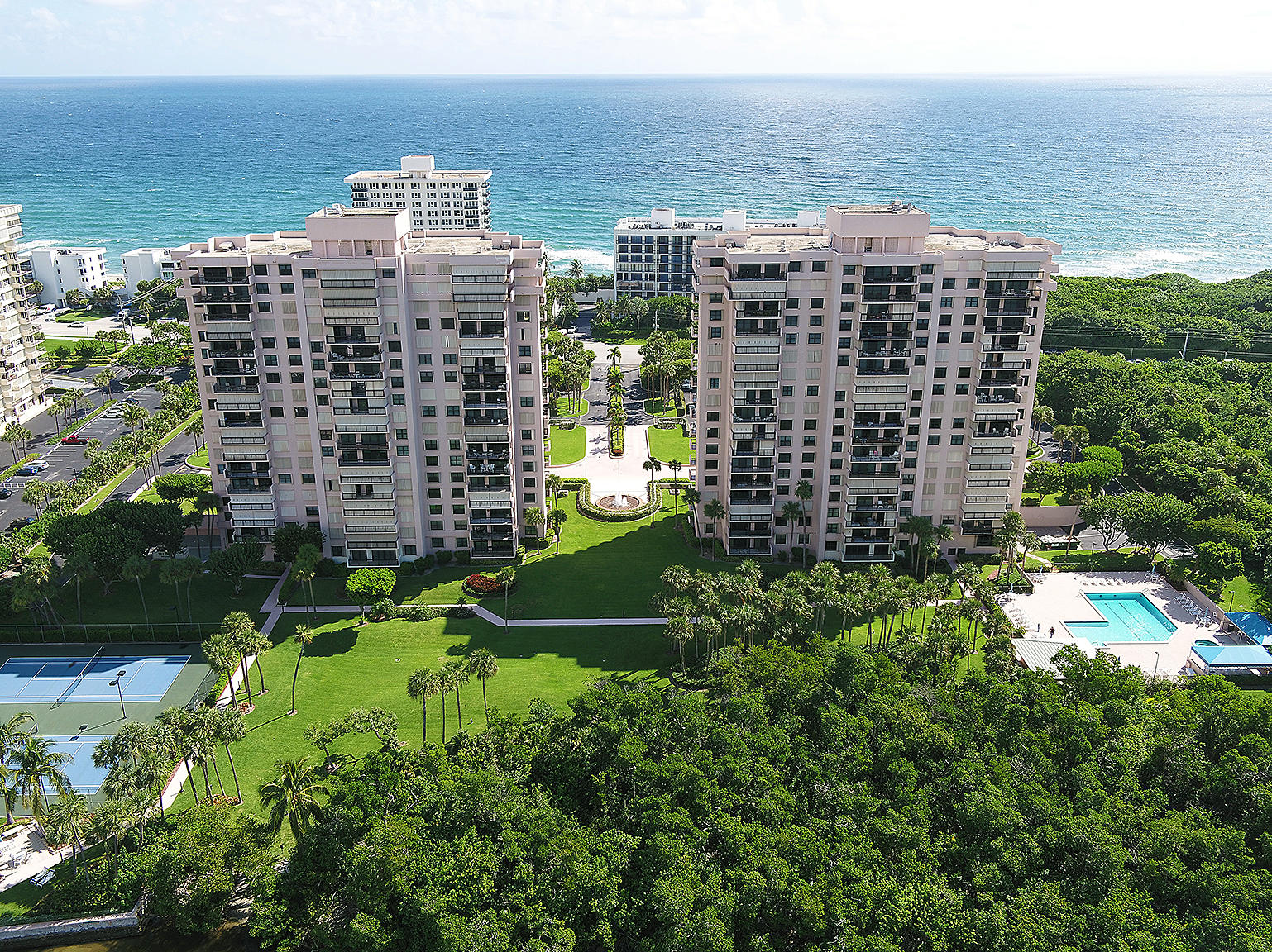2001 North Ocean Boulevard, Unit 301 Boca Raton, FL 33431 - Photo 7 of 51 10 Acres of Property