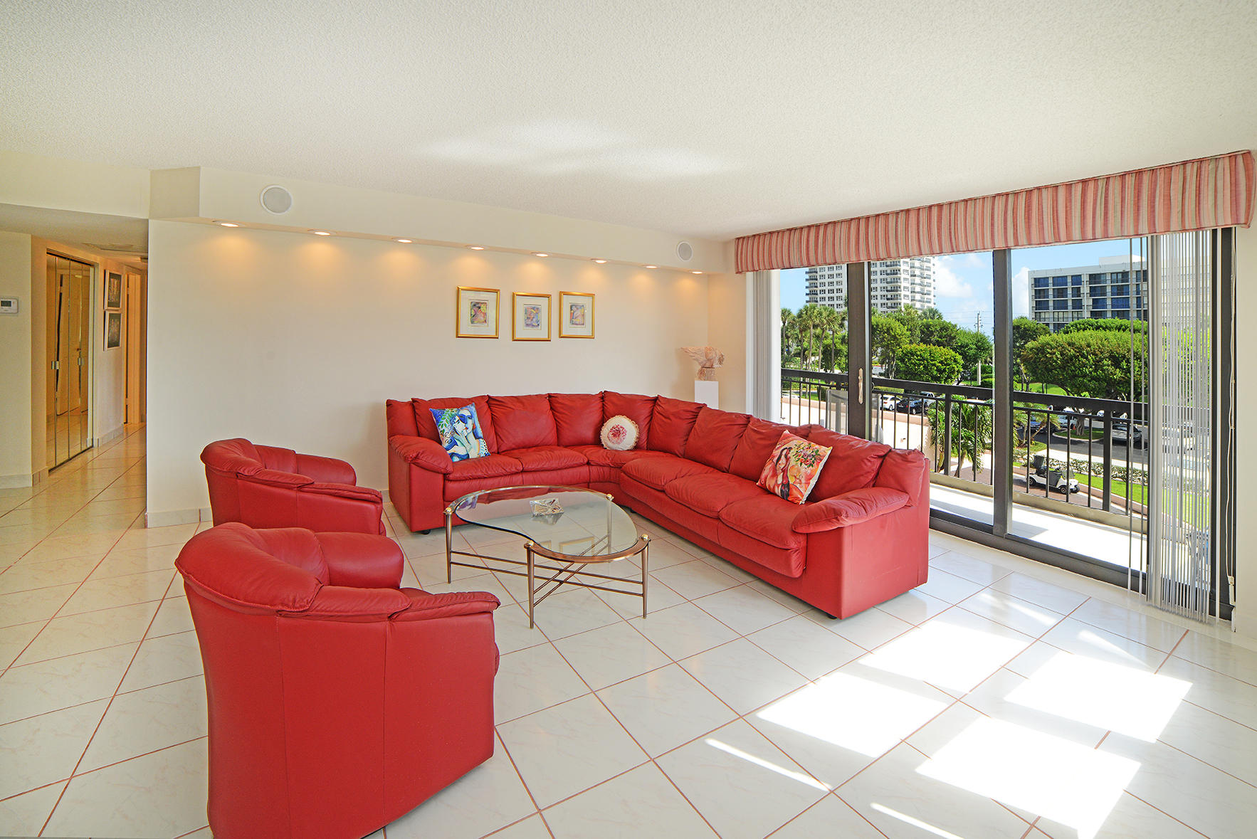 2001 North Ocean Boulevard, Unit 301 Boca Raton, FL 33431 - Photo 9 of 51 Living Room