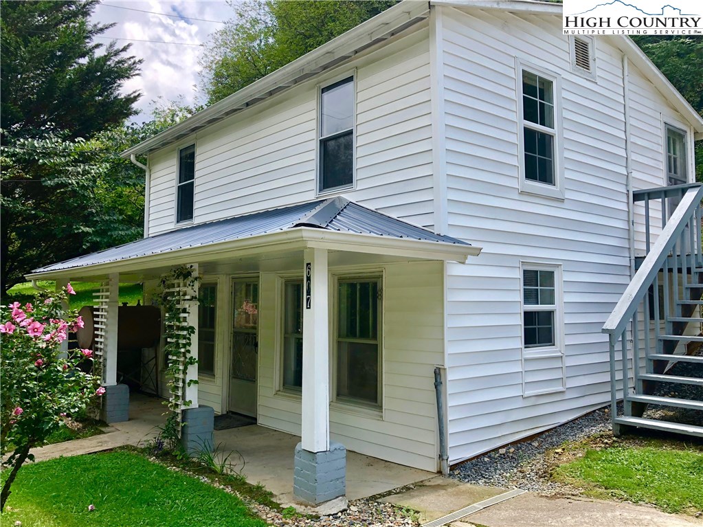 607 Georges Gap Road Vilas, NC 28692 - Photo 1 of 29 Gallery Image 1