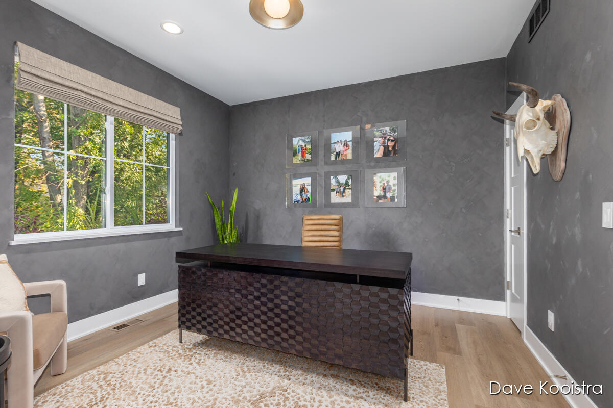 5644 Cascade Road Southeast Grand Rapids, MI 49546 - Photo 27 of 57 IMG_1022