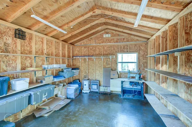 $350,000 | 7105 Rodessa Ida Road, Ida, LA 71044