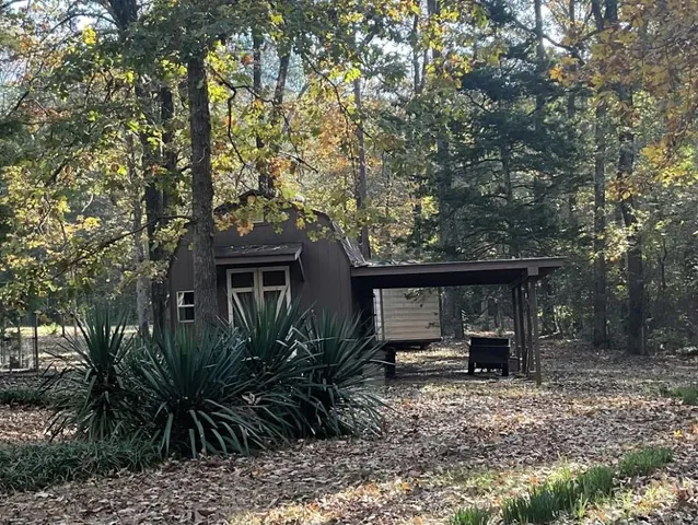 $350,000 | 7105 Rodessa Ida Road, Ida, LA 71044