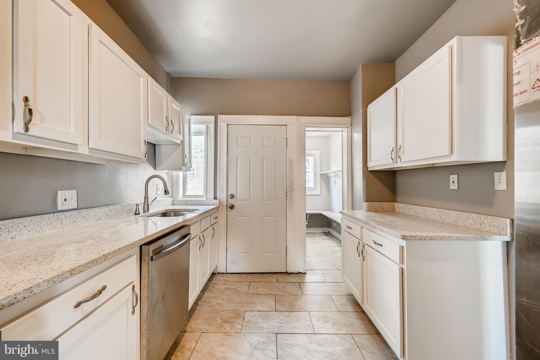 4408 Belair Road Baltimore, MD 21206 - Photo 3 of 28