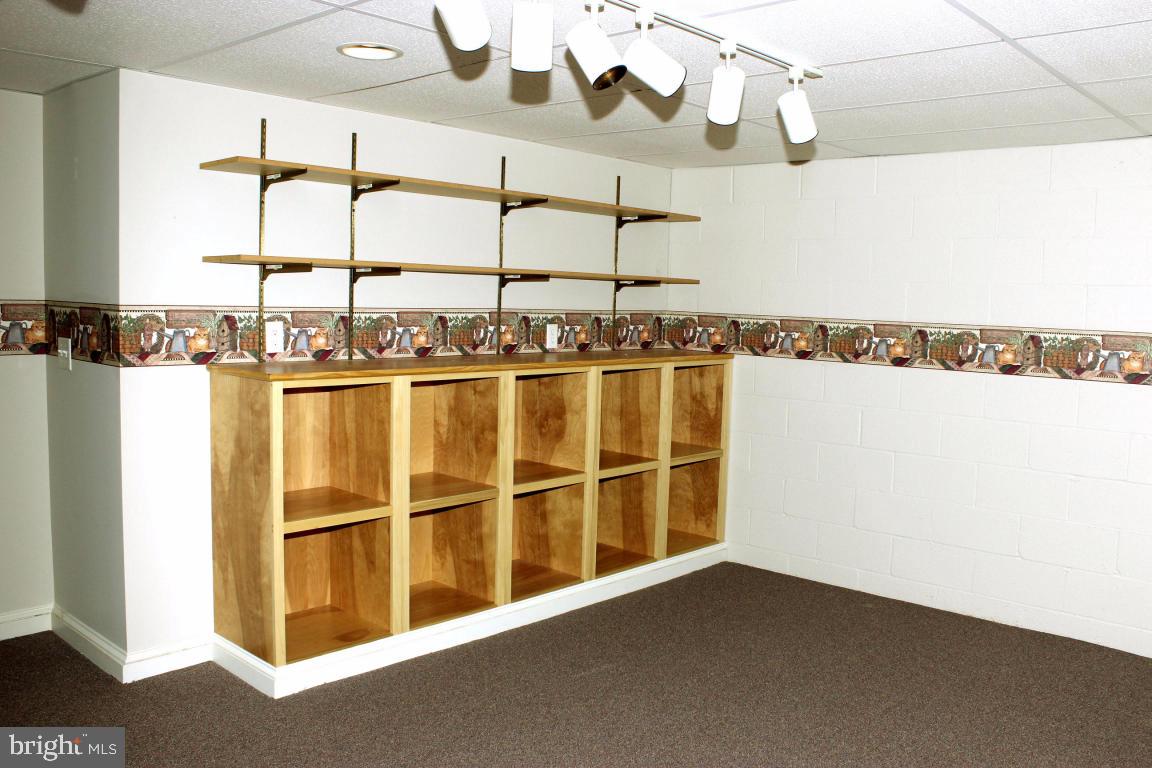 337 White Chapel Road Lancaster, PA 17603 - Photo 17 of 20 Gallery Image 17
