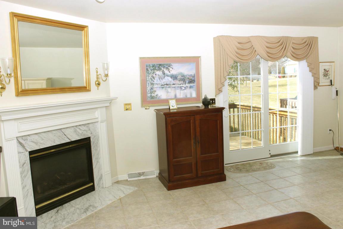337 White Chapel Road Lancaster, PA 17603 - Photo 5 of 20 Gallery Image 5