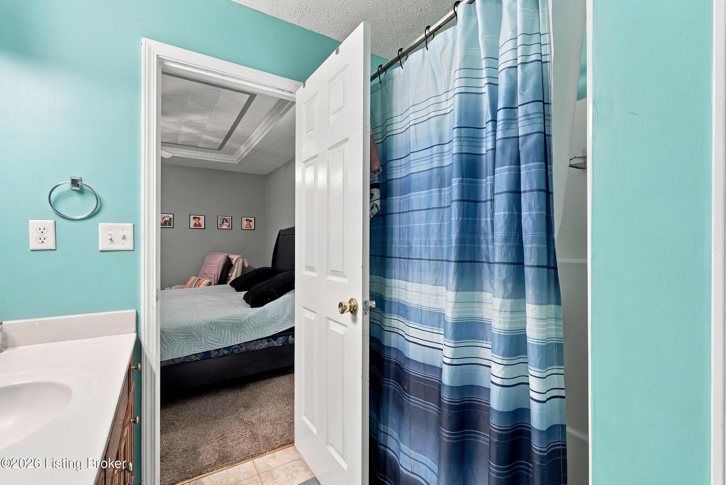 6902 Barbrook Road Louisville, KY 40258 - Photo 26 of 50 dsc09837