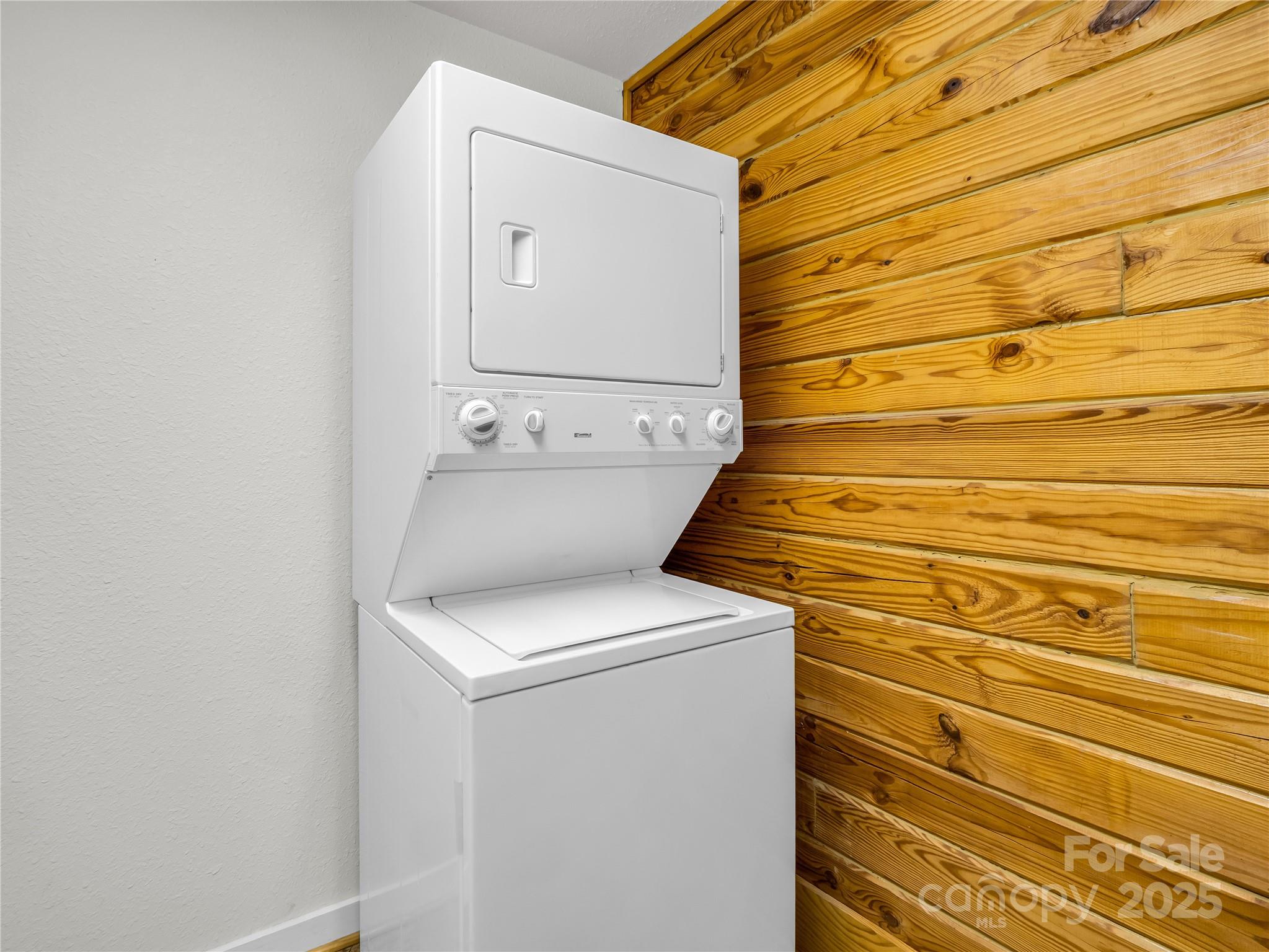 134 Raleigh Drive Lake Lure, NC 28746 - Photo 18 of 45 a utility room with dryer and washer