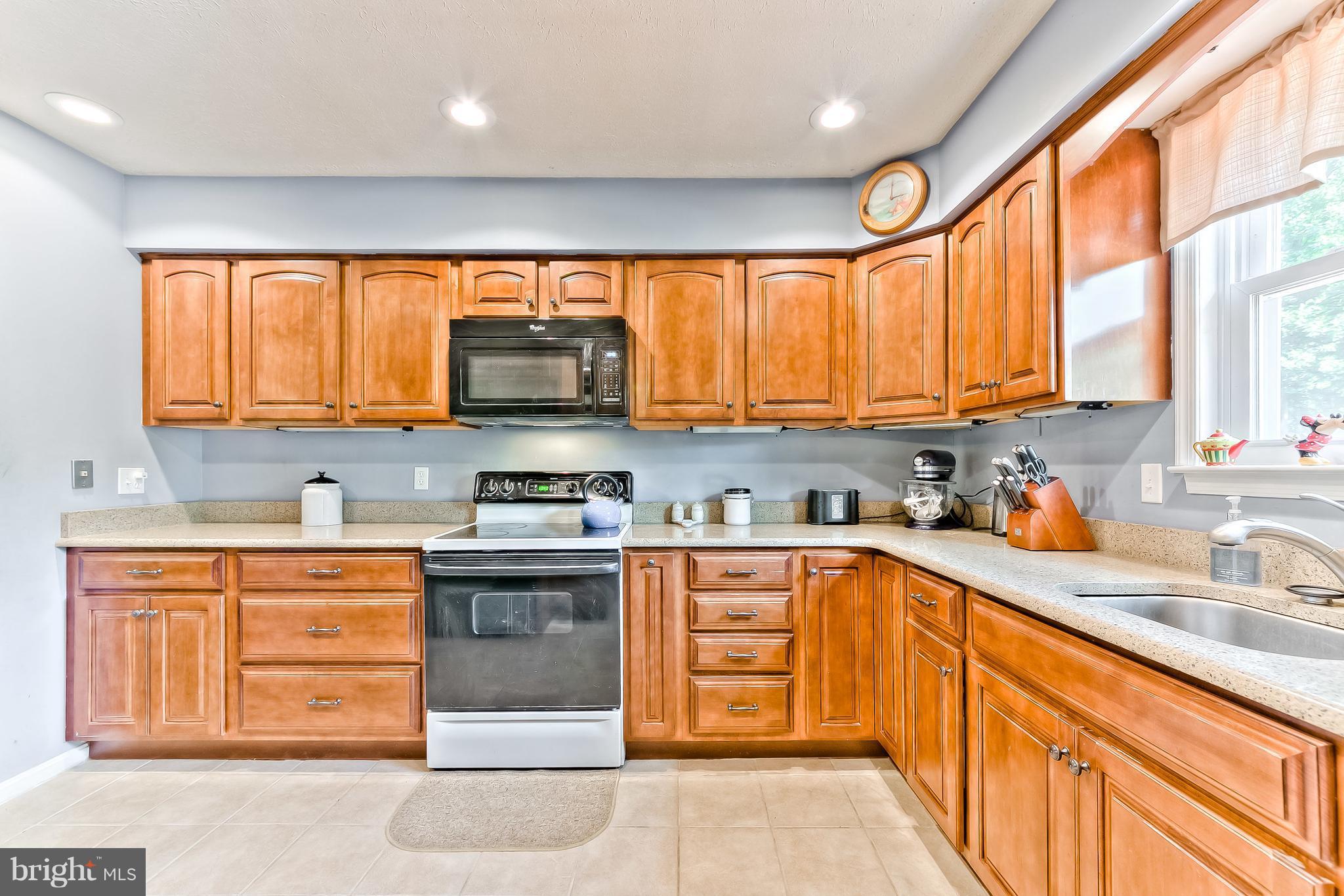 2 Powder Place Baltimore, MD 21236 - Photo 11 of 30 Kitchen