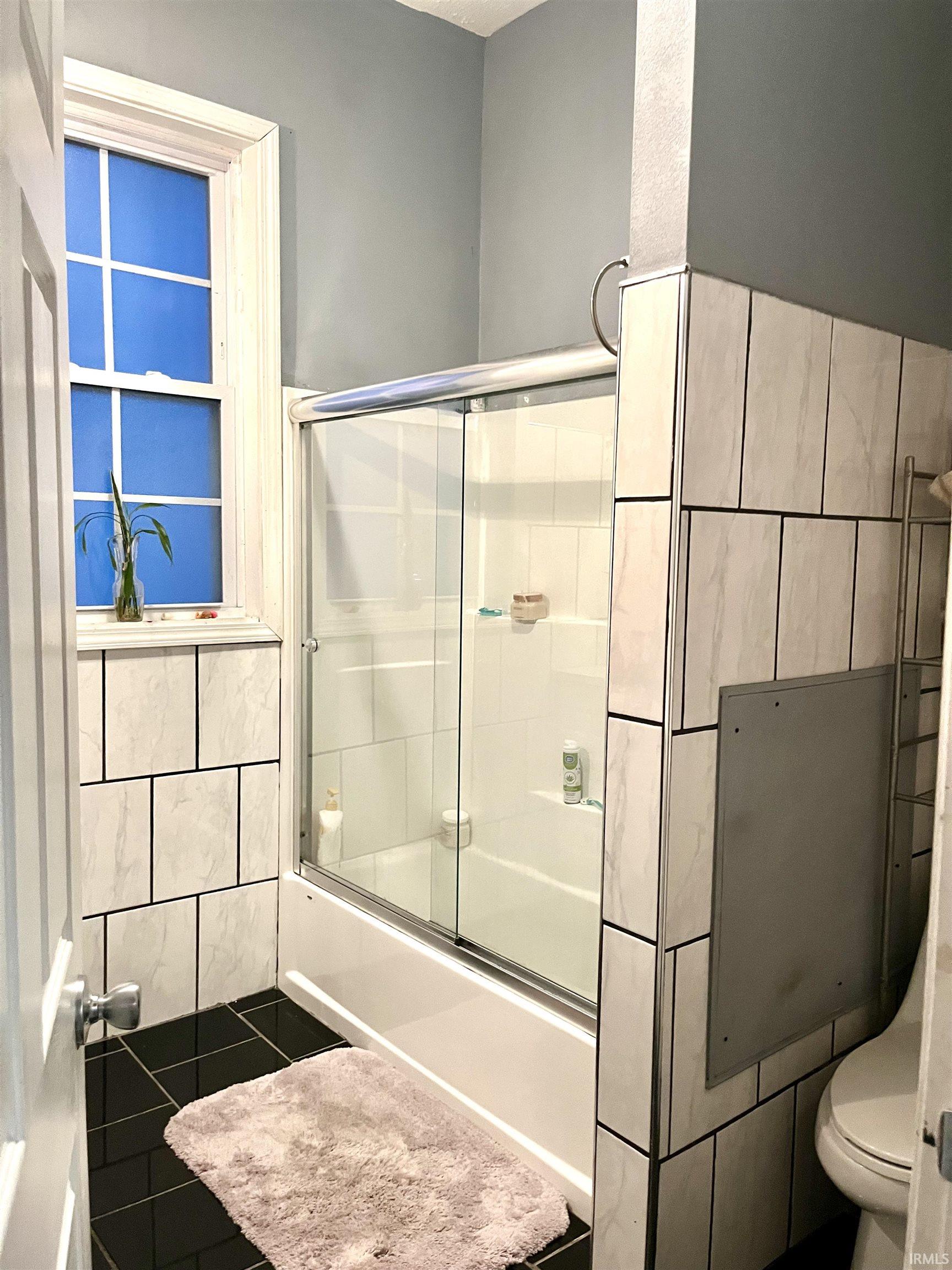 213 North Washington Street Huntingburg, IN 47542 - Photo 9 of 20