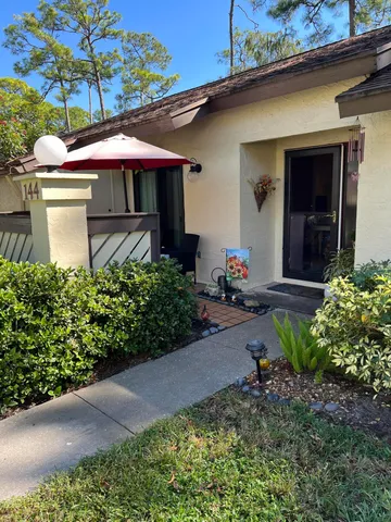 $214,900 | 144 Karanda Court, Royal Palm Beach, FL 33411