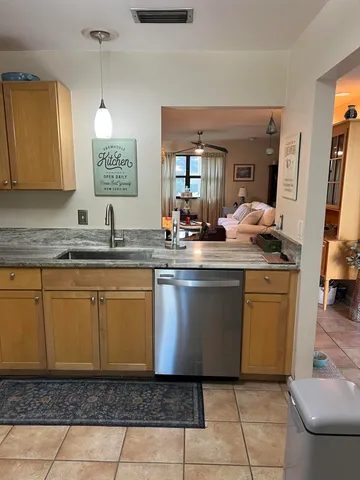 $214,900 | 144 Karanda Court, Royal Palm Beach, FL 33411