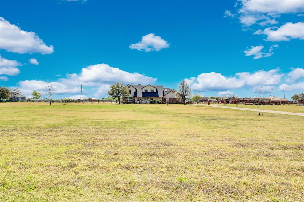 130 Eubanks Road Maypearl, TX 76064 - Photo 27 of 39