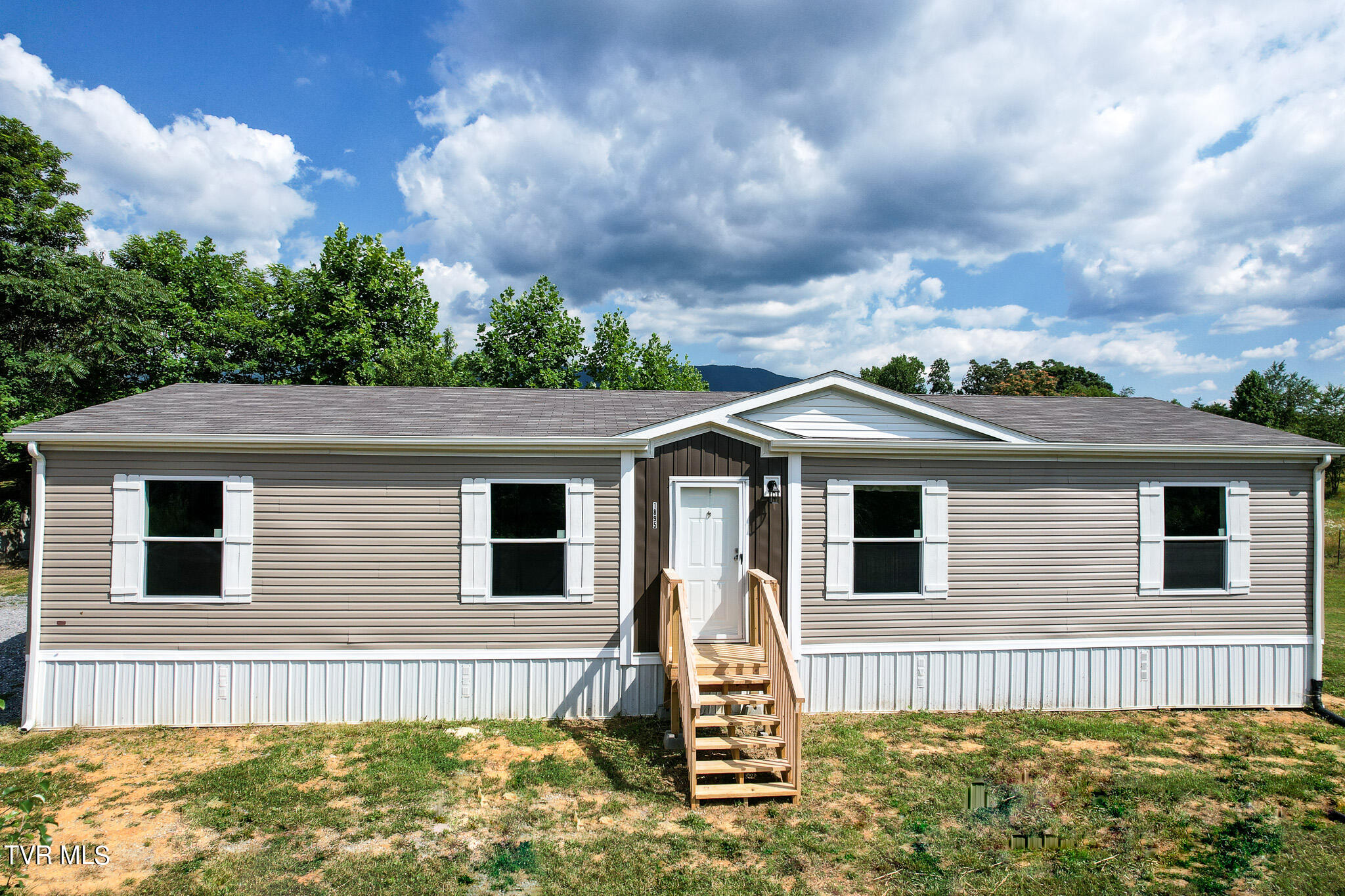 1895 Shakerag Road Greeneville, TN 37743 - Photo 4 of 51 DJI_0141-Edit-Edit