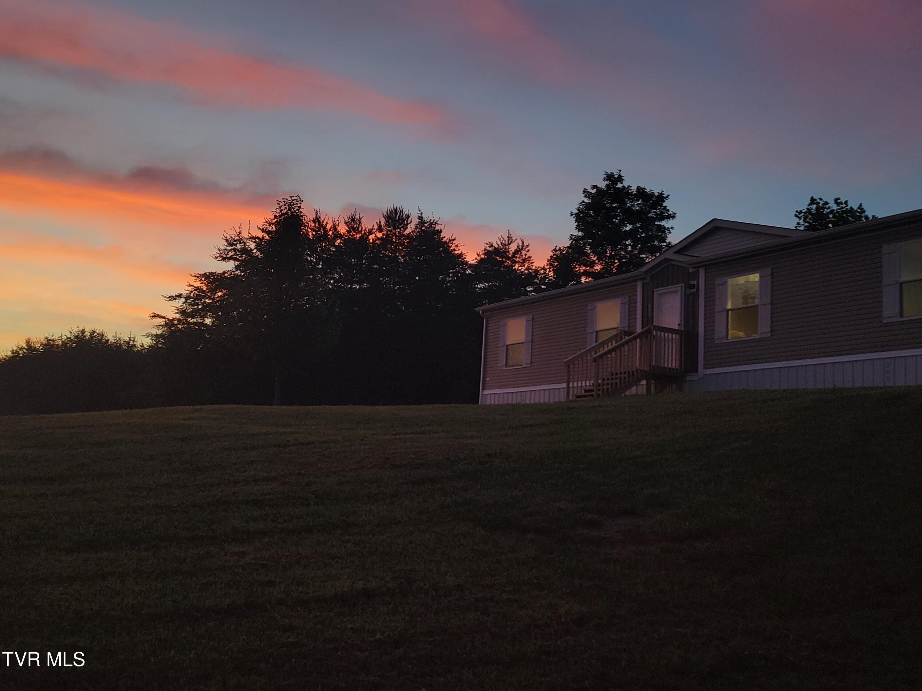 1895 Shakerag Road Greeneville, TN 37743 - Photo 47 of 51 20240619_060017