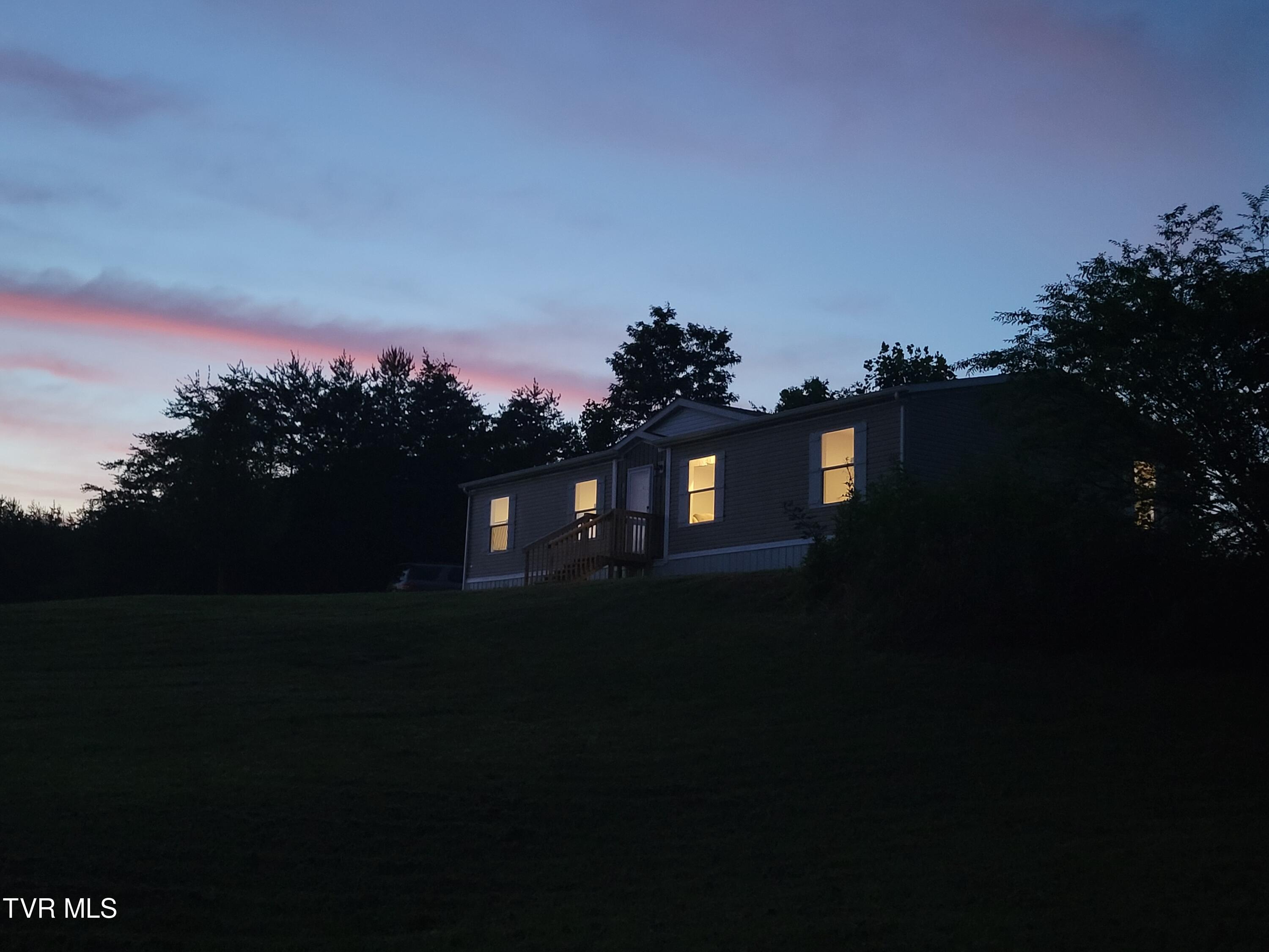 1895 Shakerag Road Greeneville, TN 37743 - Photo 48 of 51 20240619_054746