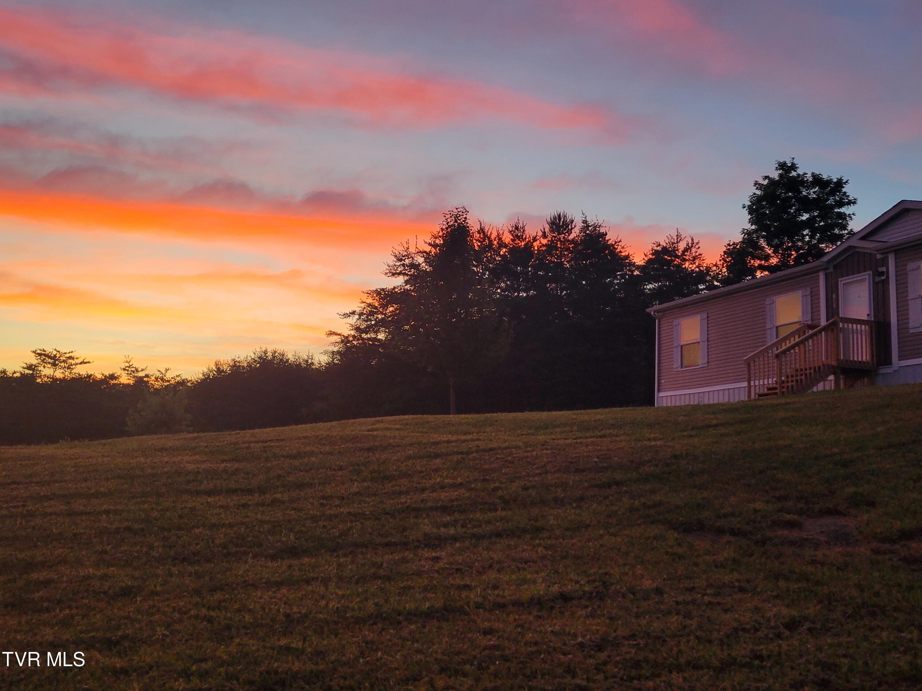 1895 Shakerag Road Greeneville, TN 37743 - Photo 49 of 51 20240619_060033
