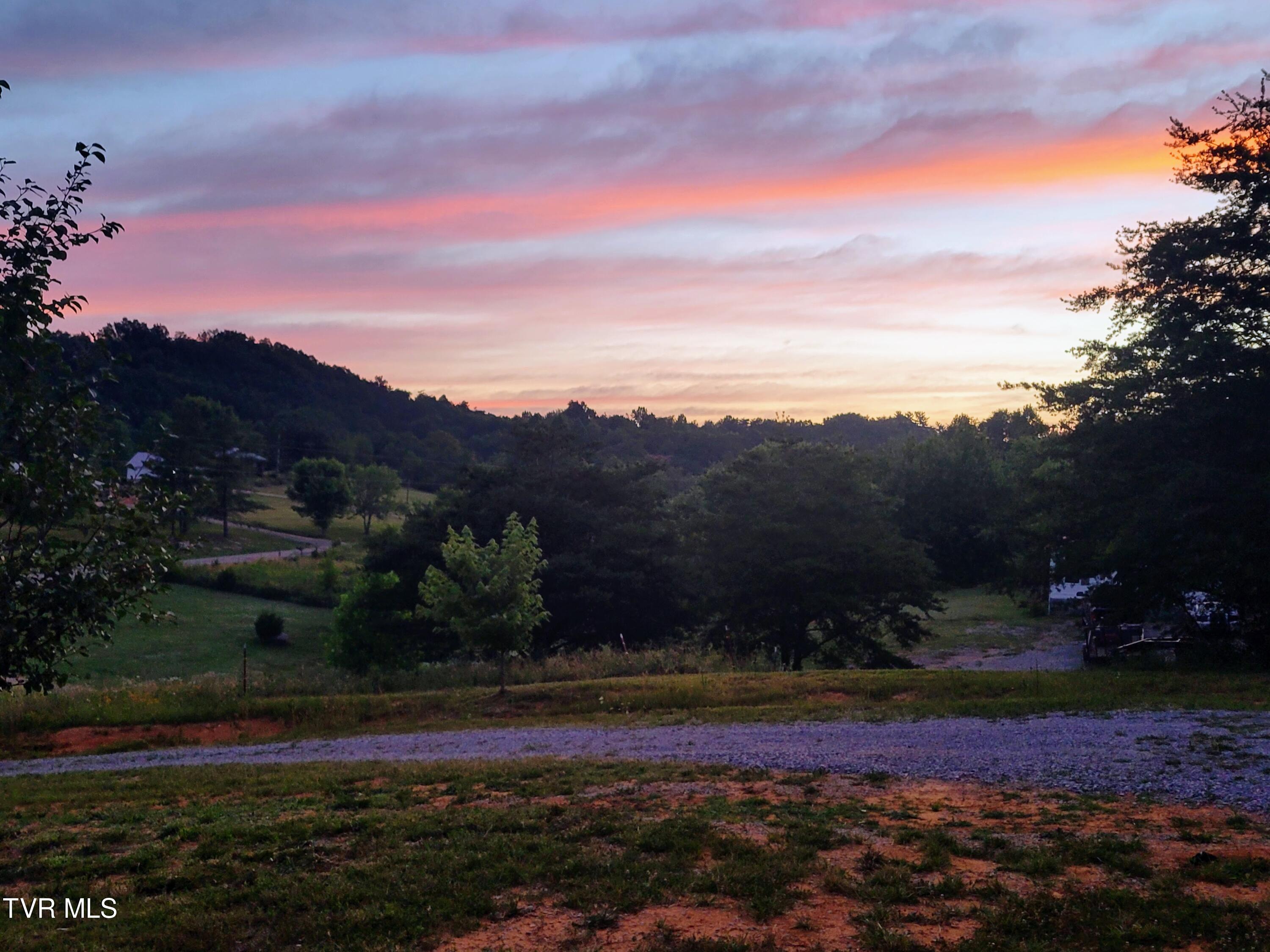 1895 Shakerag Road Greeneville, TN 37743 - Photo 51 of 51 20240619_060308(1)