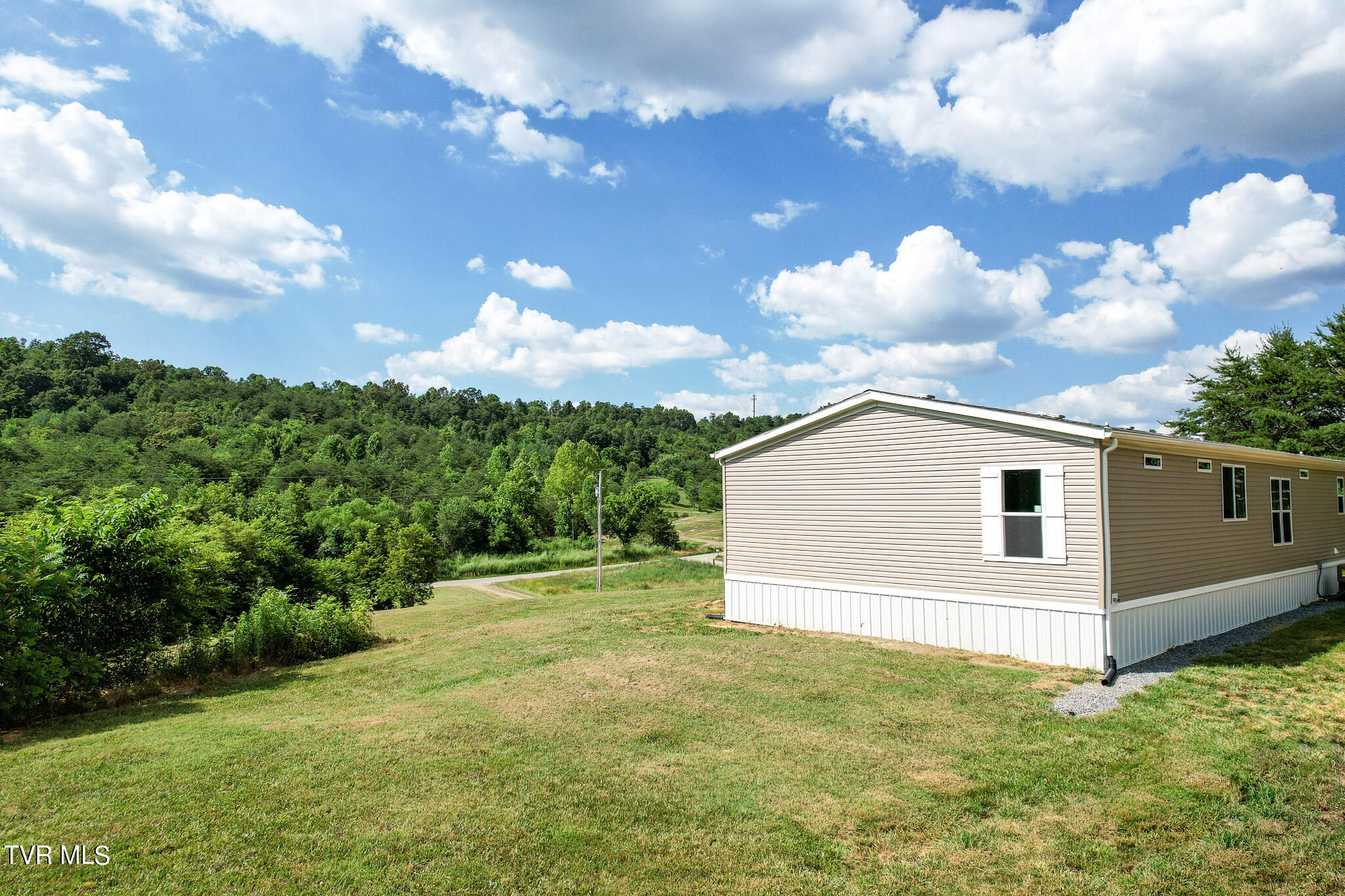 1895 Shakerag Road Greeneville, TN 37743 - Photo 8 of 51 DJI_0144-Edit